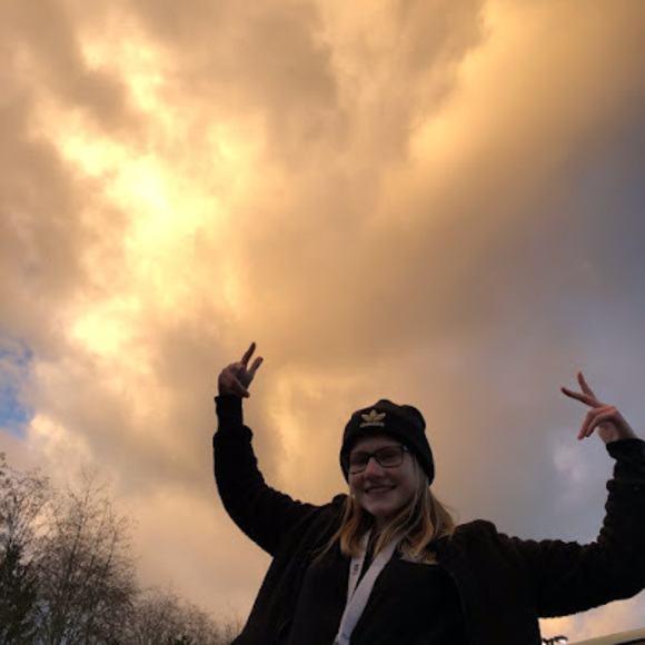 Meet your Posher, Emma - Picture 1 of 1
